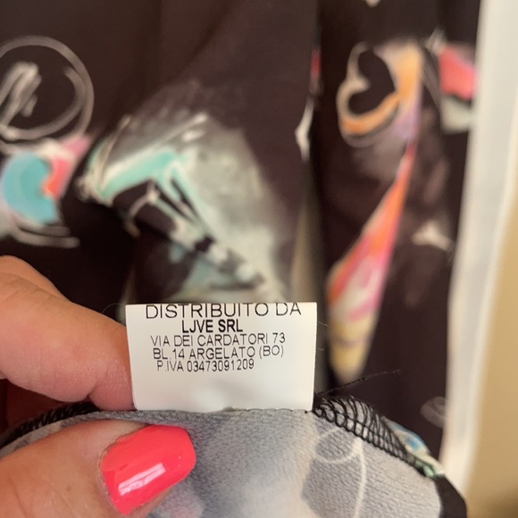 Long sleeve elegant blouse. Italy made. New. - Picture 7 of 7